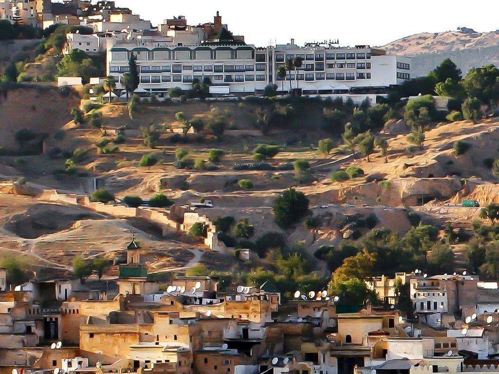 Les Merinides Fès Exteriör bild