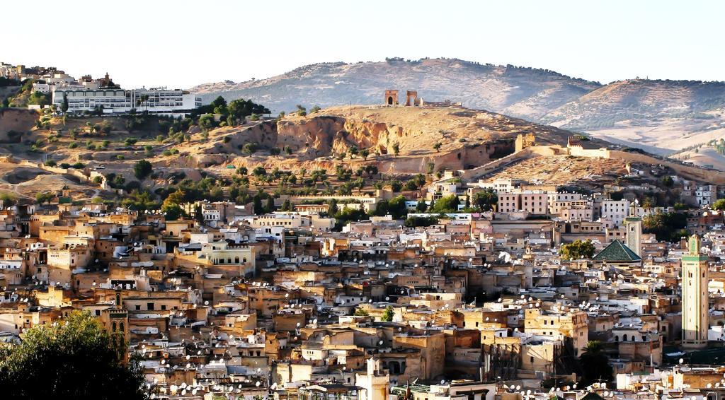 Les Merinides Fès Exteriör bild