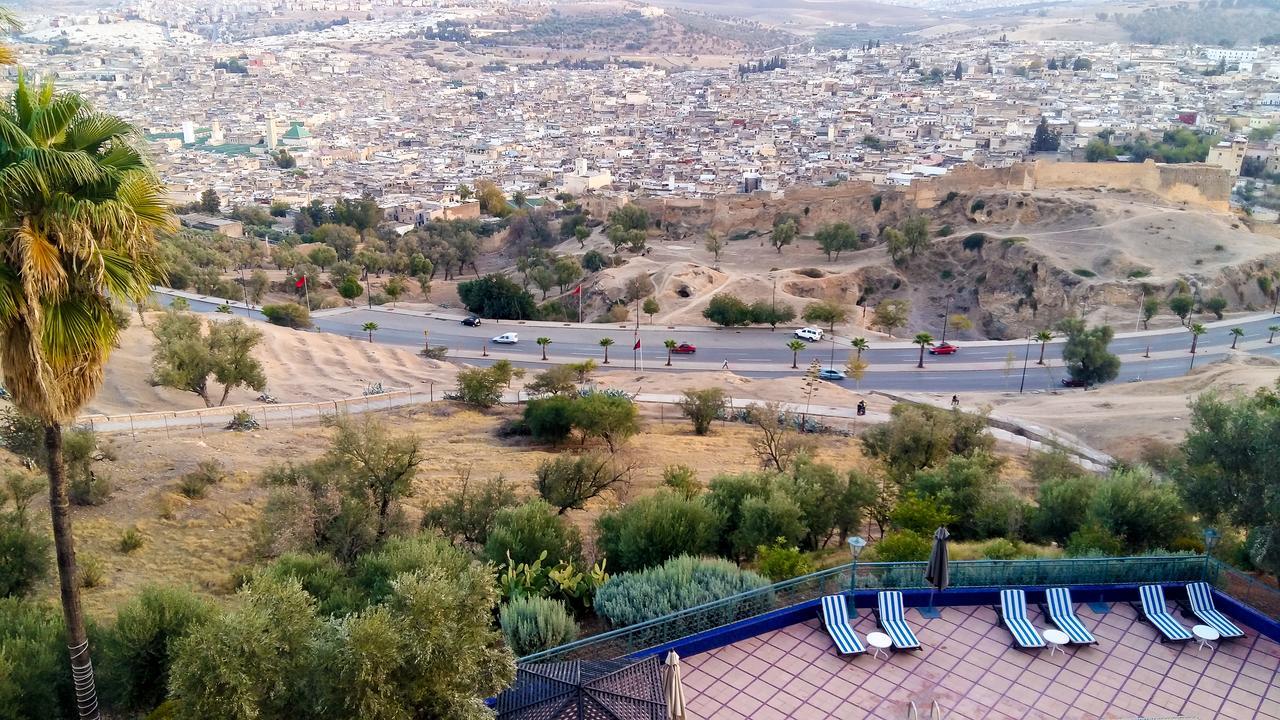 Les Merinides Fès Exteriör bild